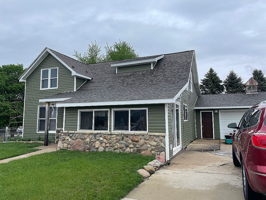 214 W Main St, Riceville, IA 50466 Zillow