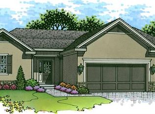 18713 Deer Run St, Spring Hill, KS 66083