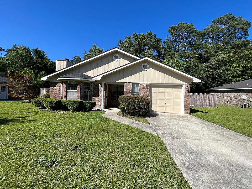 1316 Loblolly Dr