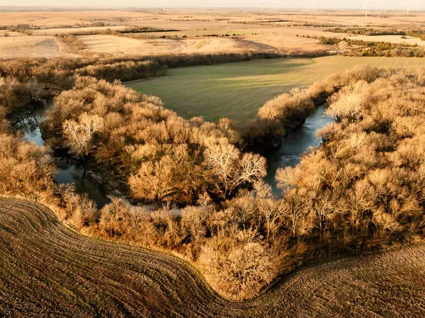 0 Cr, Florence, KS 66851