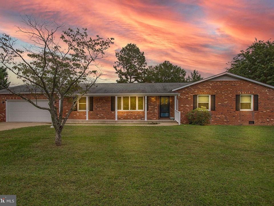 1st image of 710 Winterberry Dr