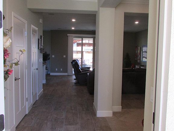 2nd image of 1605 Winne Dr
