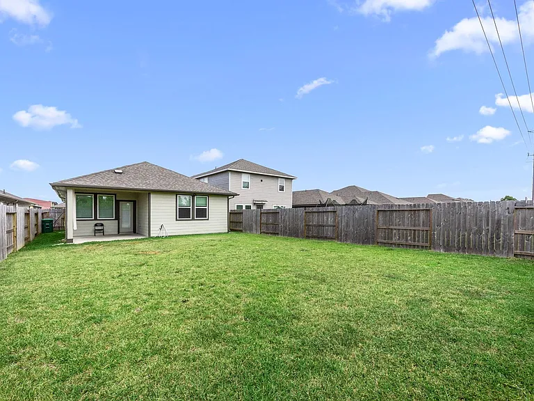 5547 Madden Ln — Photo 20
