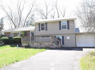 522 Morgan Dr, Lewiston, NY 14092