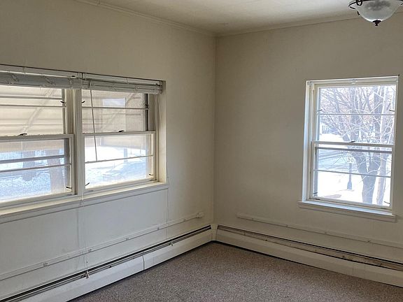 2nd image of 4141 Minnehaha Ave #1