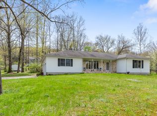 169 Old Turnpike Rd, Port Murray, NJ 07865