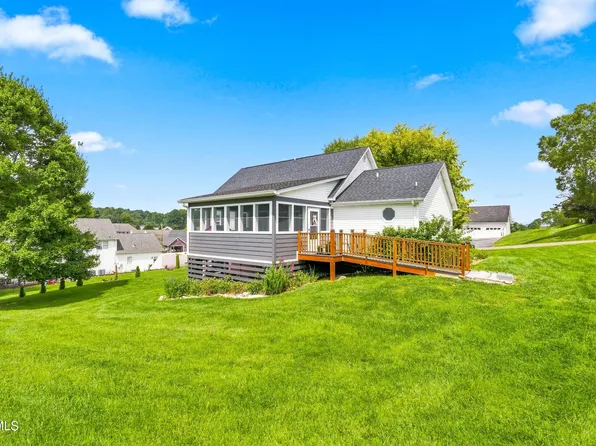 19028 Sterling Dr, Abingdon, VA 24211