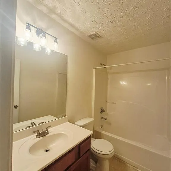 2517 Emma Way — Photo 11