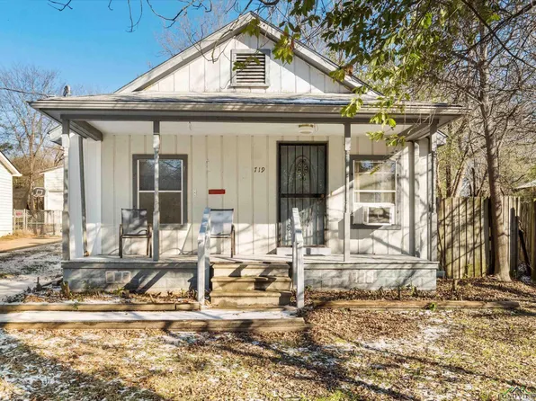 719 Allen St, Gilmer, TX 75644