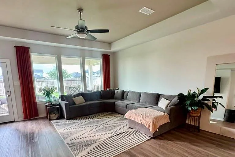7511 Rainflower Field Dr — Photo 9