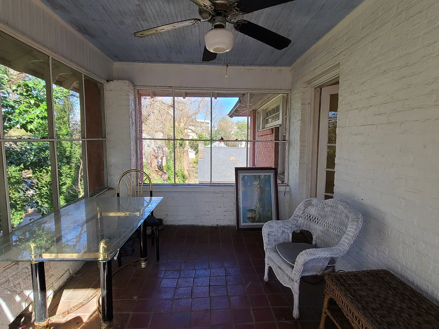 2219 Terrace Way — Photo 2