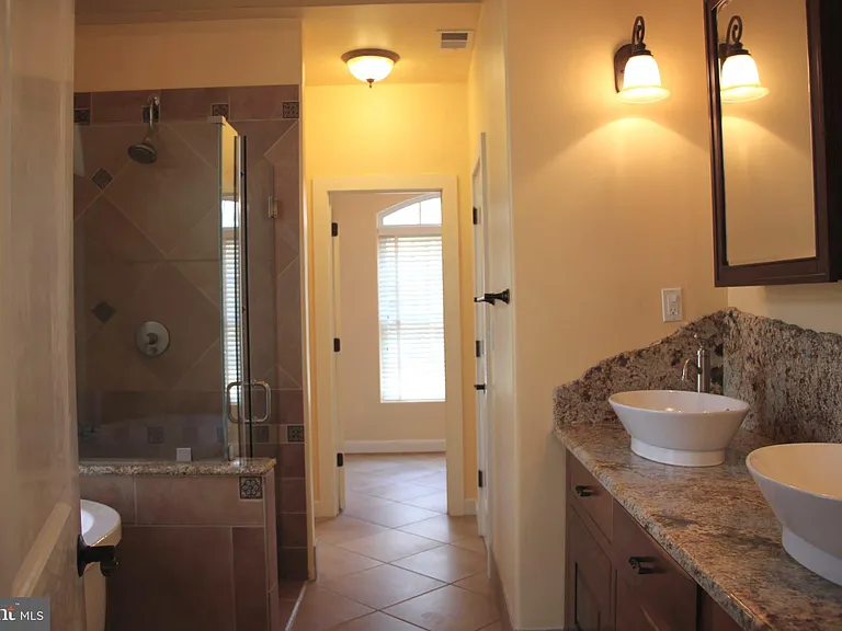11432 Wollaston Cir — Photo 14