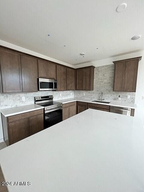 1st image of 16971 W BUTLER Avenue