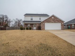 3296 Kings Dr, Springdale, AR 72764
