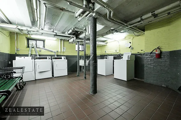 Rented by ZealEstate Group Inc | media 19