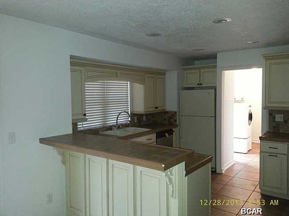 5th image of 2109 Juniper Ave