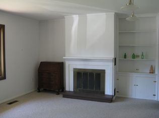 455 Lynn Rd, Berea, OH 44017