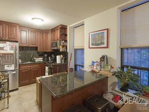 5th image of 213 Eastern Pkwy APT 3