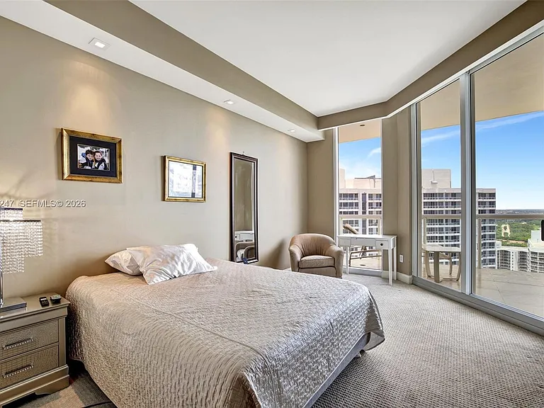 21200 Point Pl #Penthouse 2804 — Photo 56