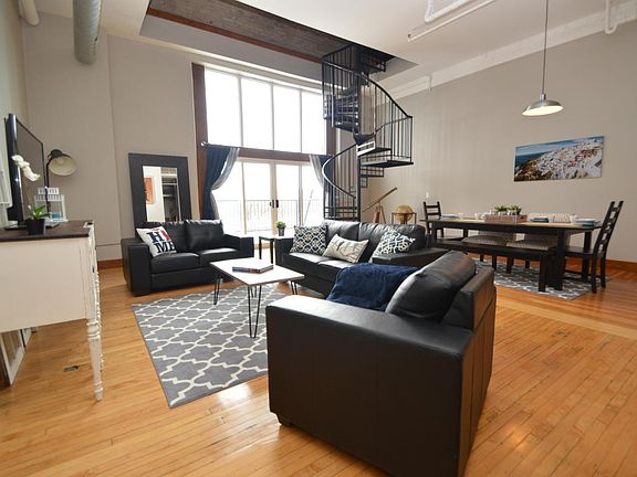 3rd image of 600 Broadway Ave NW APT 412