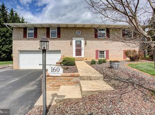 160 E Side Dr, Greencastle, PA