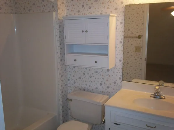 1075 Arnaud St, Sumter, SC 29150