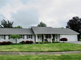 141 S Rhodes Ave, Niles, OH 44446