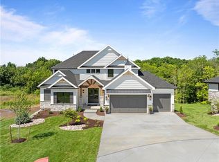 2508 NE Woodland Oak Cir, Lees Summit, MO 64086