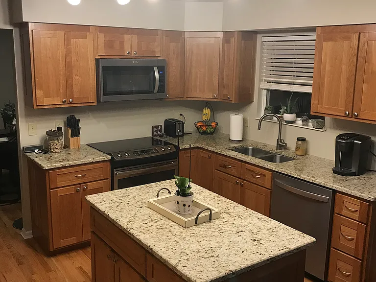 6340 Cinnamon Rdg — Photo 4