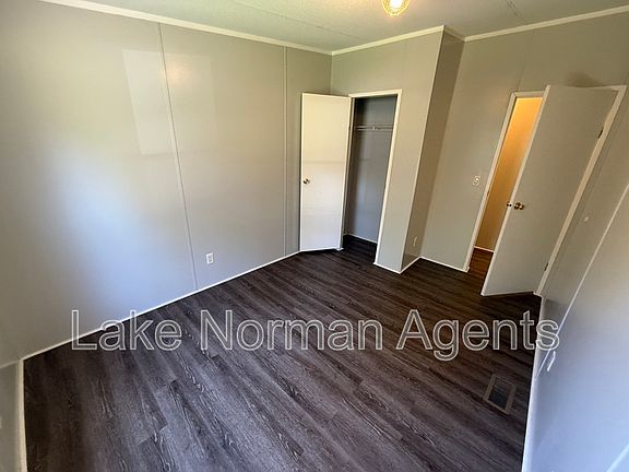 5th image of 1121 McRee Heights Cir