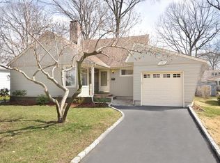 633 Norwood Dr, Westfield, NJ 07090