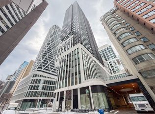 238 Simcoe St #3709, Toronto, ON M5T 0E2