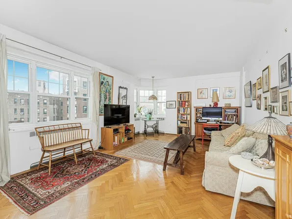 200 Cabrini Boulevard 47 image 2 of 21