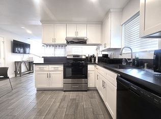 123 E Bennett Ave UNIT A, Glendora, CA 91741