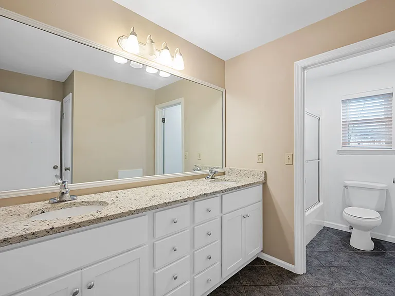 3076 Speicher Cir — Photo 8