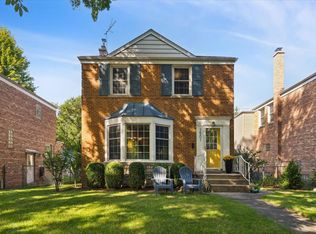 1501 Madison St, Evanston, IL 60202