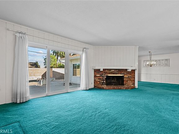 5th image of 9458 Ruffner Ave