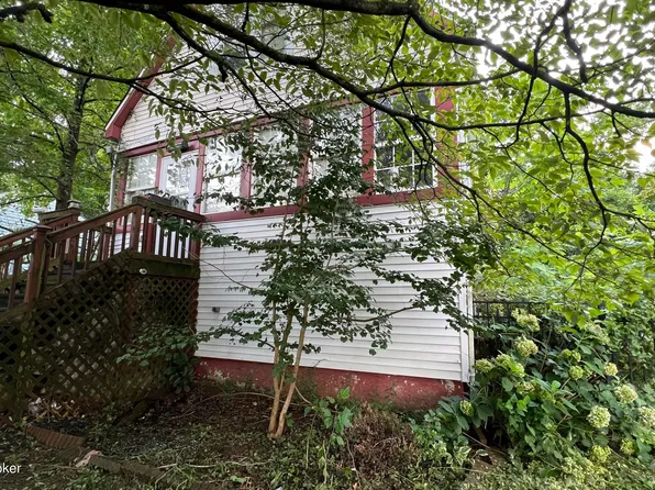 5110 Emery Ave, Louisville, KY 40214