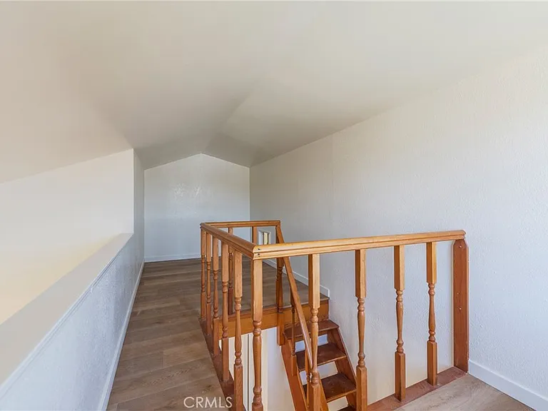 18326 Mansel Ave — Photo 21