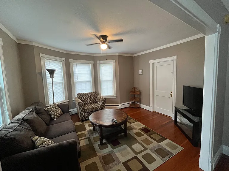 9 Lafayette St #2 — Photo 2