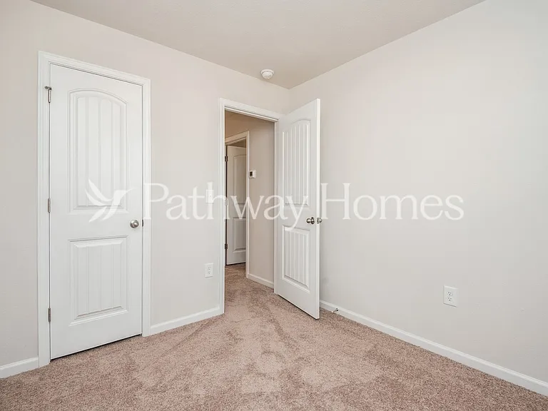 7116 Galway City St — Photo 8