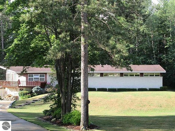 2nd image of 1611 Dean Dr NW