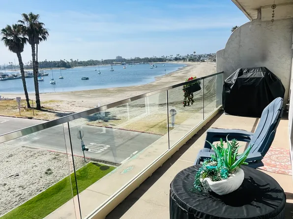 3500 Bayside Walk APT 3B, San Diego, CA 92109