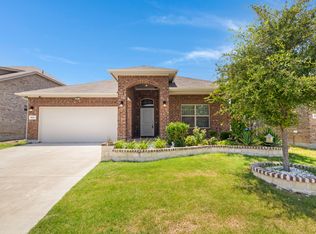 820 Wilmott Ter, Justin, TX 76247