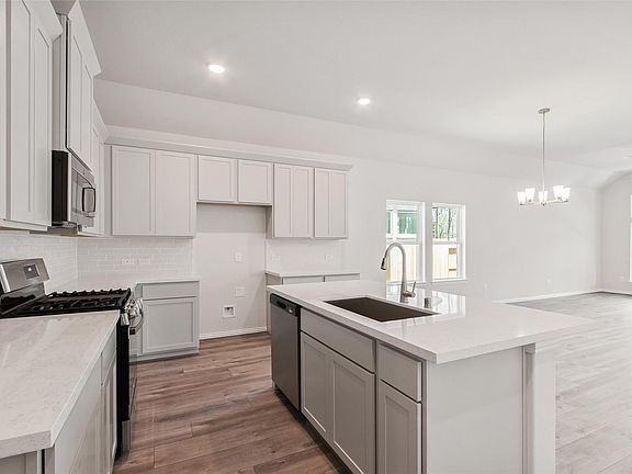 7th image of this home