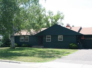 5940 Halifax Ave, Edina, MN 55424