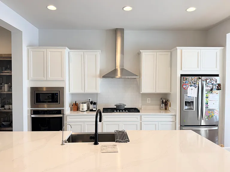 4571 Tanoak Way — Photo 3