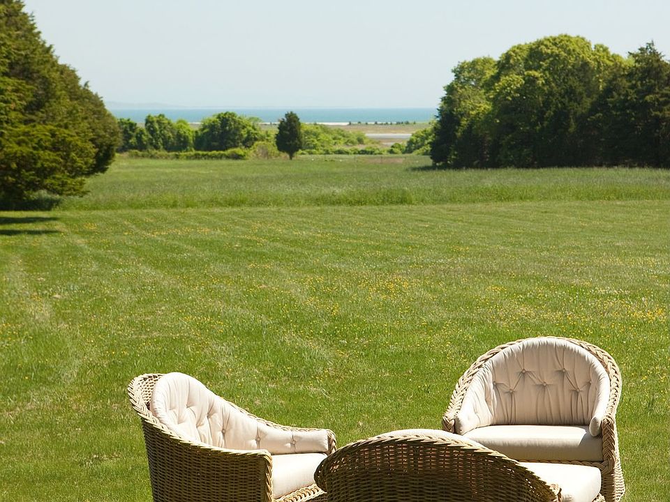 740 Horseneck Rd, Dartmouth, MA 02748 Zillow