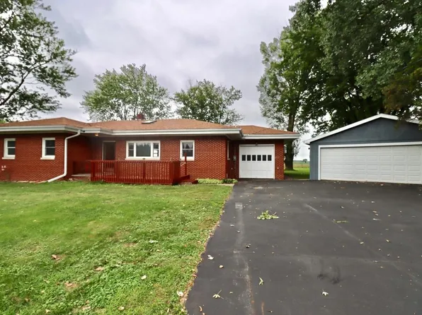 15262 Russellville Rd, Capron, IL 61012