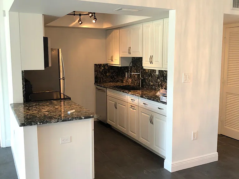 2216 NW 22nd Ave #10-104 — Photo 9